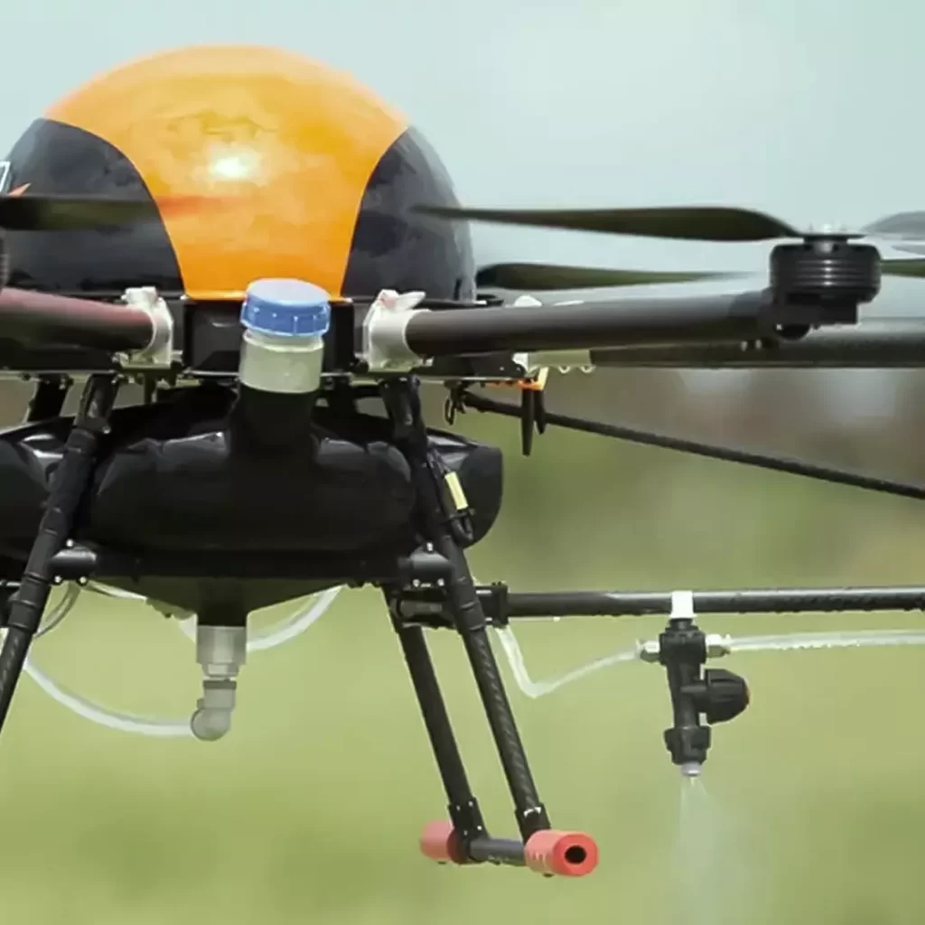 Empresa lança drone de US$ 15 mil para pulverizar plantações - Canaltech